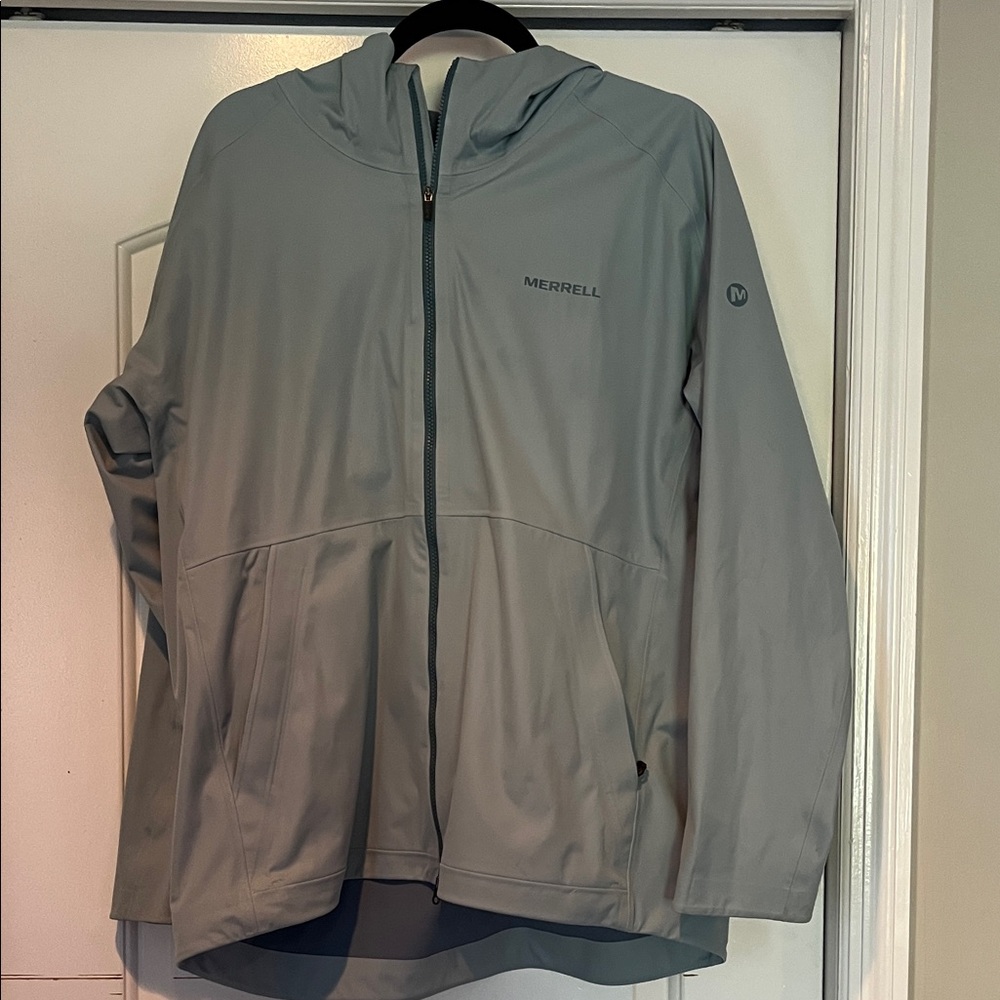 Merrell women’s Light blue/gray raincoat